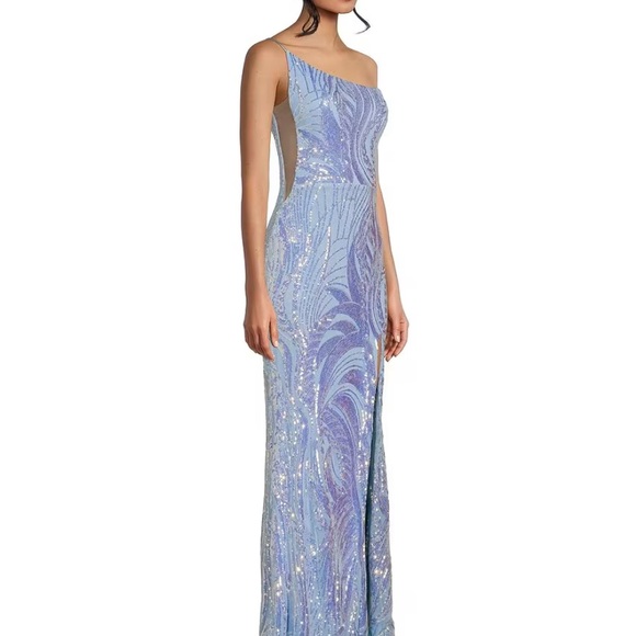 Sky blue iridescent prom dress / formal dress was used for 4 hours. No tags - Picture 9 of 10